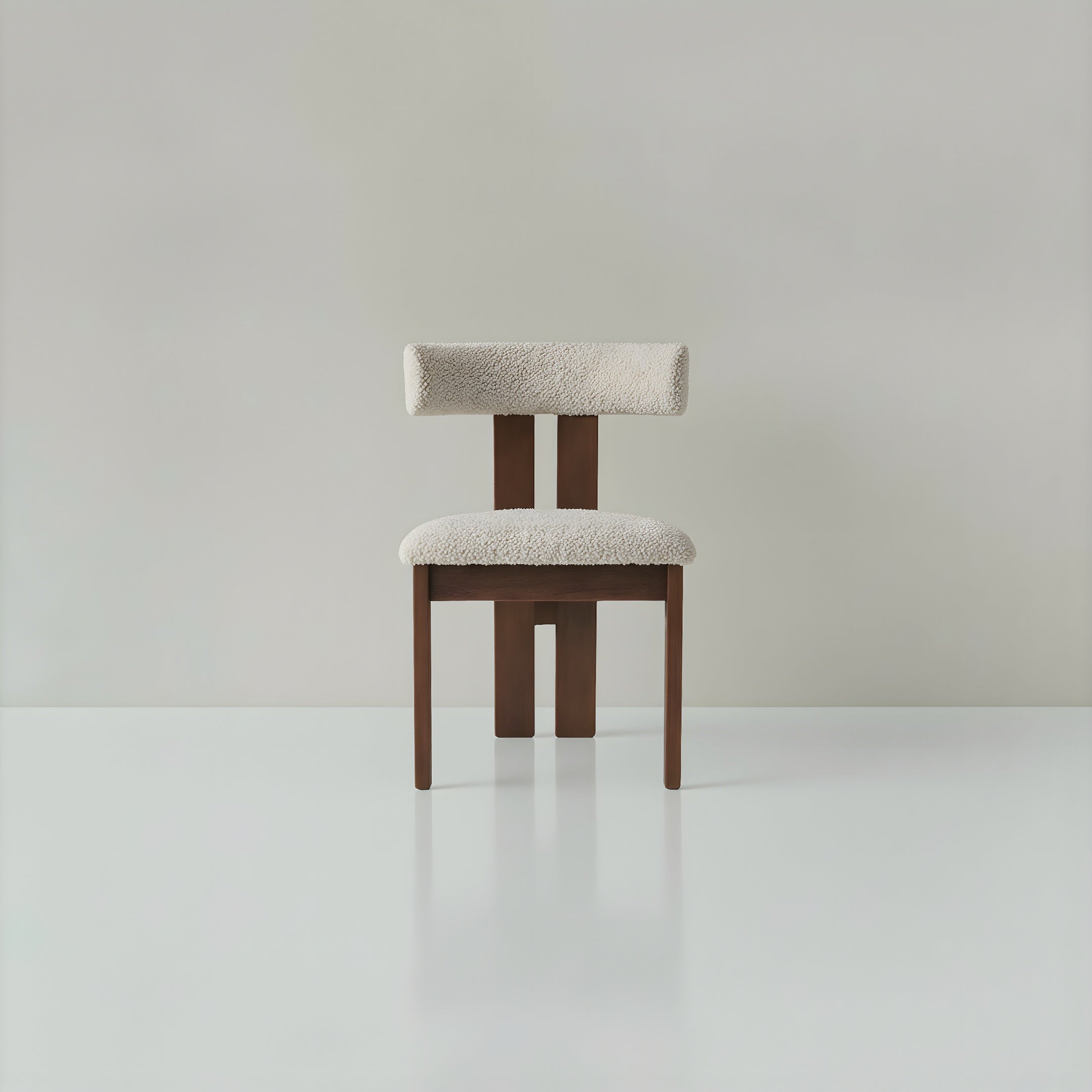 Torva Chair