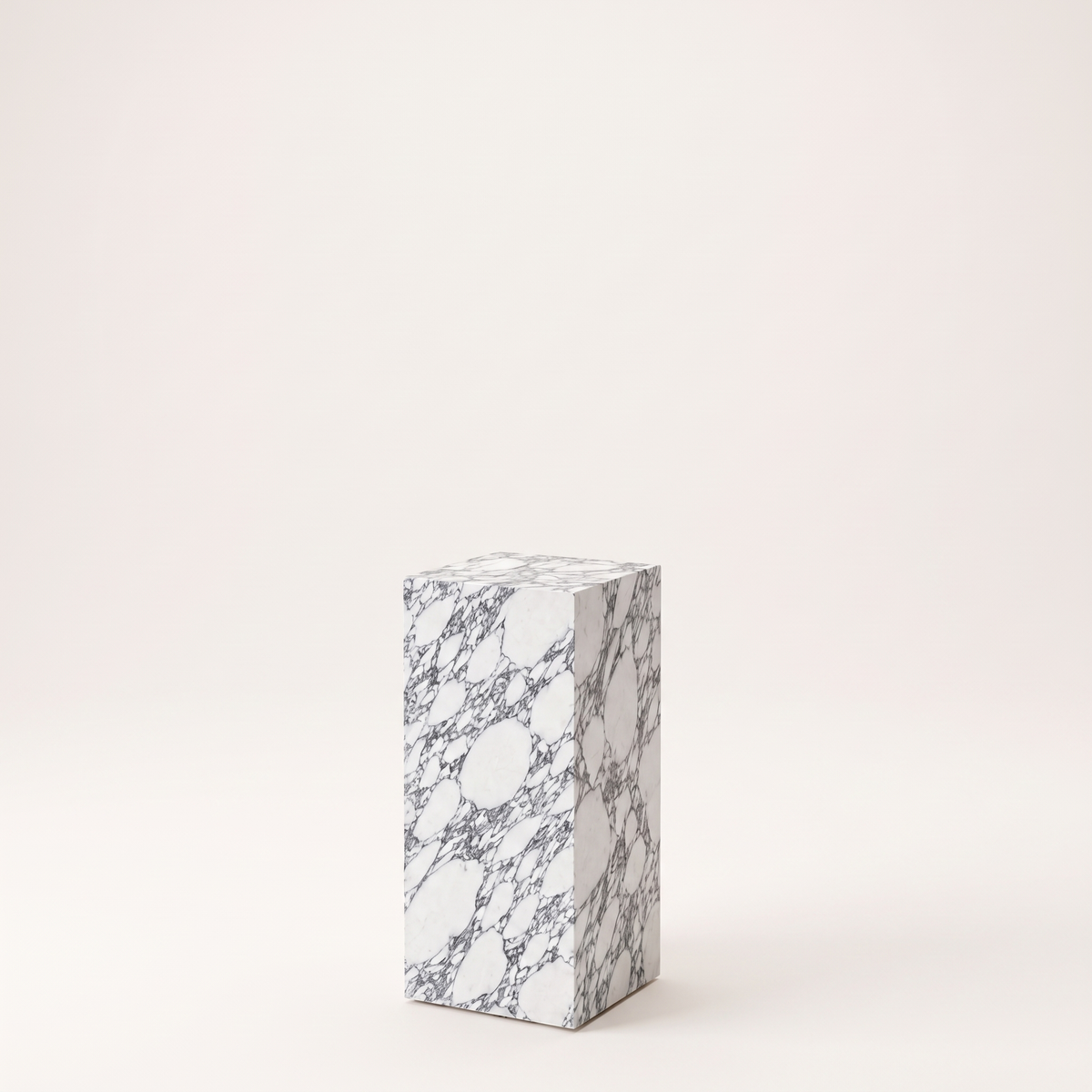 Plinth Medium Arabescato White
