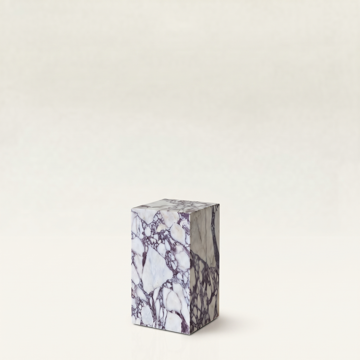 Plinth Small Calacatta Viola